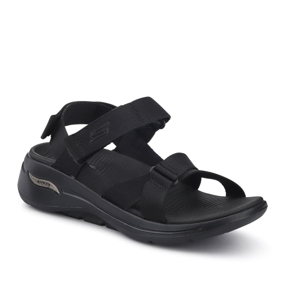 Shoe packshot - footwear product photography UK